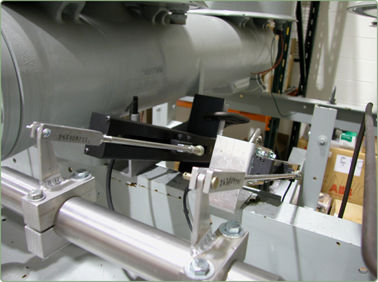 abb_72pm_circuit_breaker_with_linear_transducer